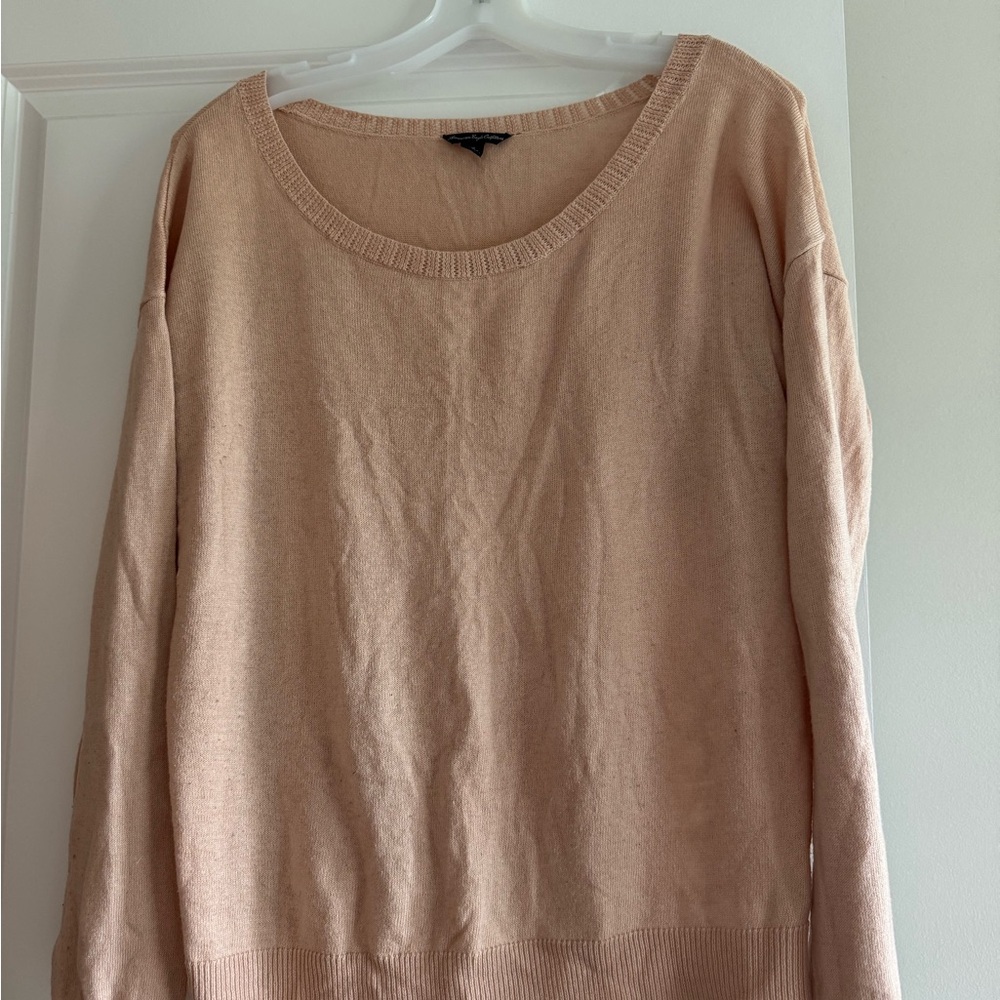 American Eagle Women's Light Pink Crew Neck Sweater Lightweight Knit Size L